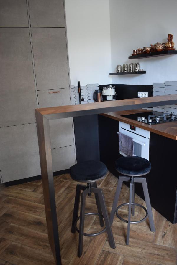 شقة Apartament 3 Pokoje Balkon 50M2 Wyposazone Parking فروتسواف المظهر الخارجي الصورة